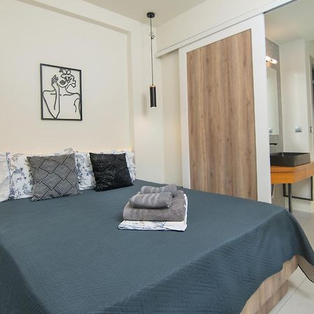 Olea Apartments Palioura Epanomi Esterno foto