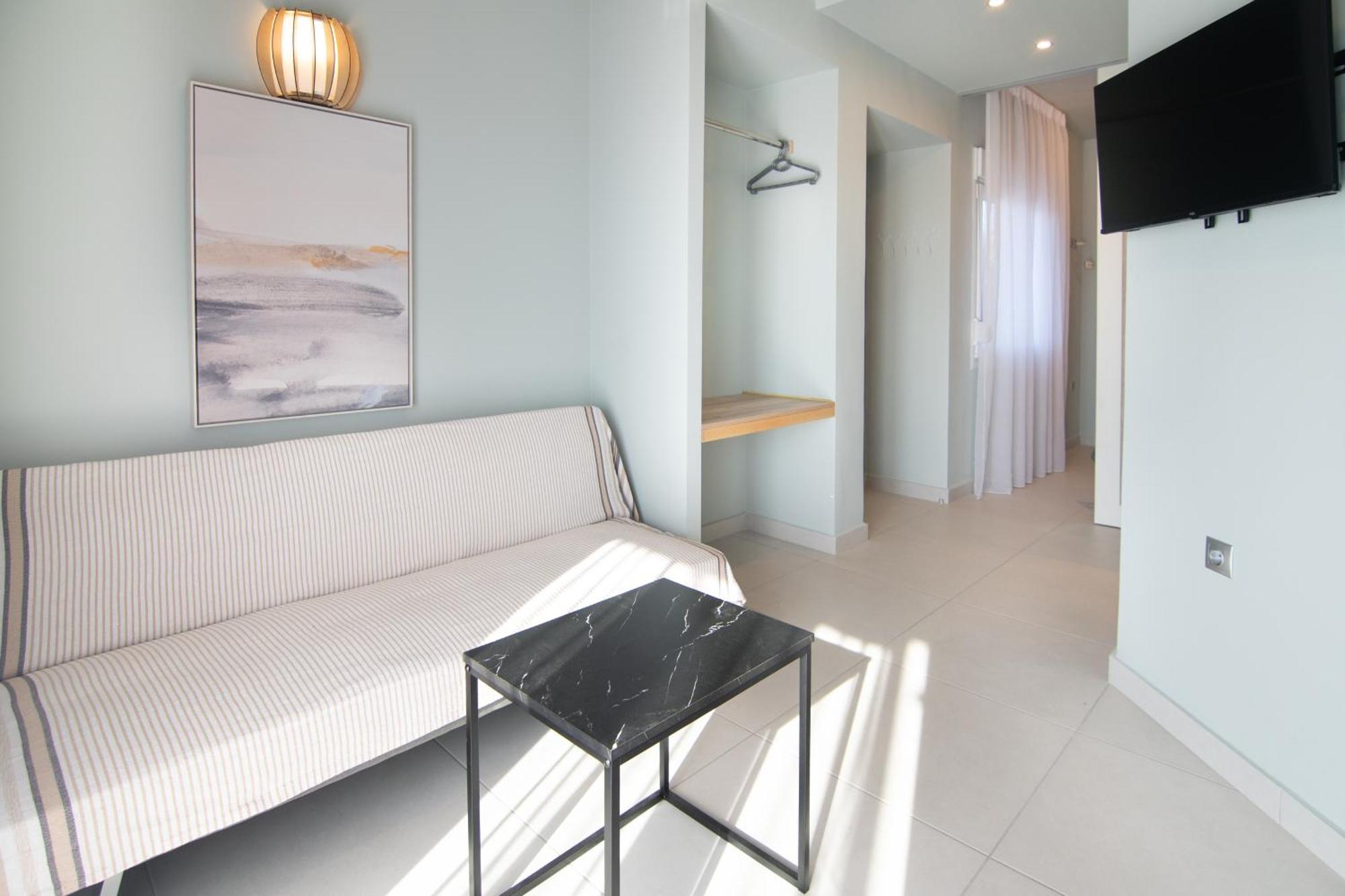 Olea Apartments Palioura Epanomi Esterno foto